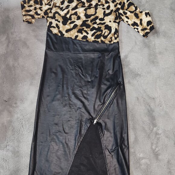 NWT Leopard Print Faux Leather Asymmetrical Dress Size M - Picture 7 of 9